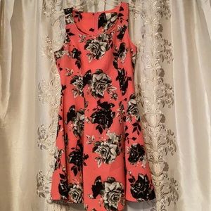 Gorg Photo print black floral coral pink H&M dress